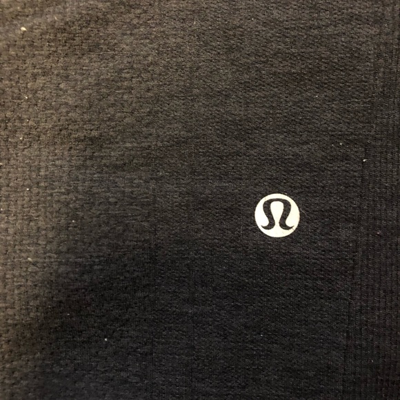 Lululemon leggings - Picture 3 of 3